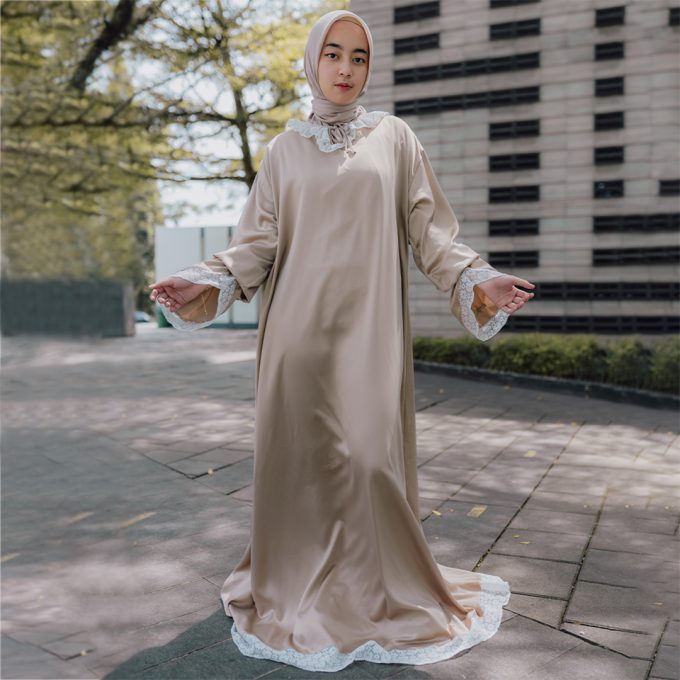 Audry Abaya Prayer Set Gold