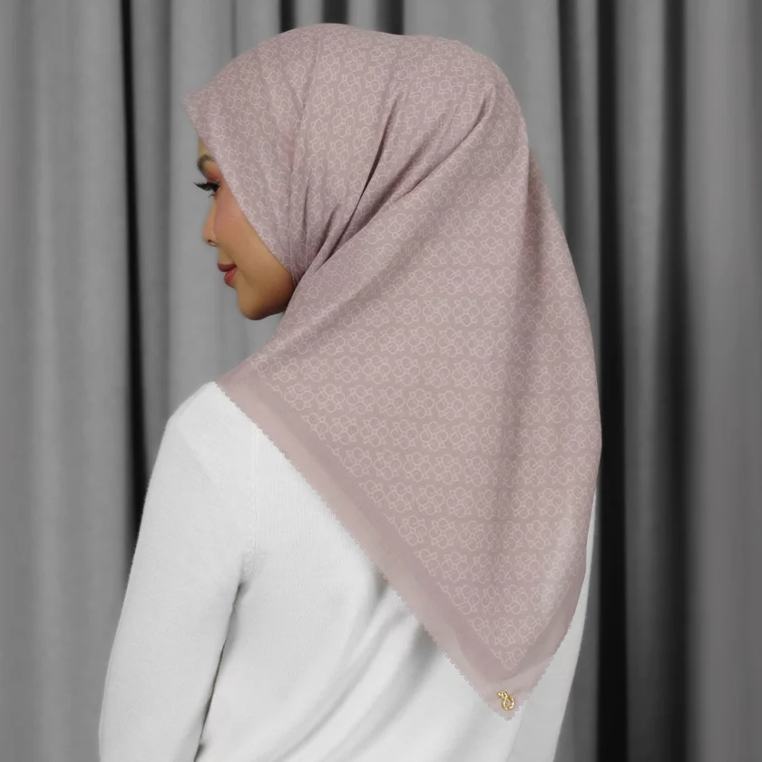 Sierra Scarf Rose Taupe - Image 4