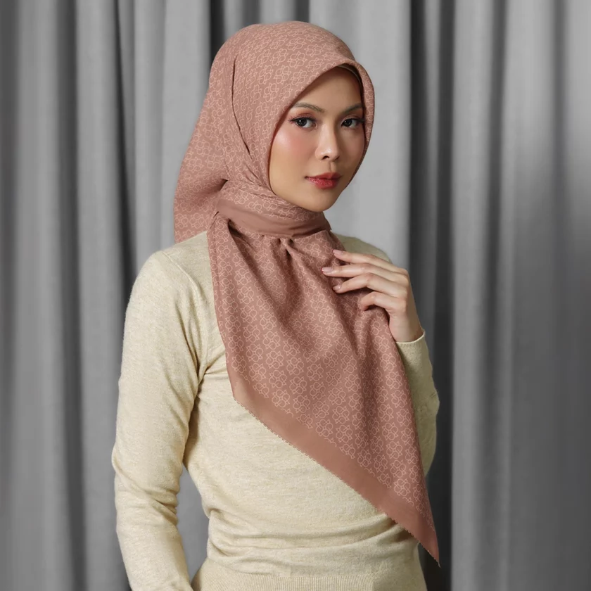 Sierra Scarf Fawn - Image 5