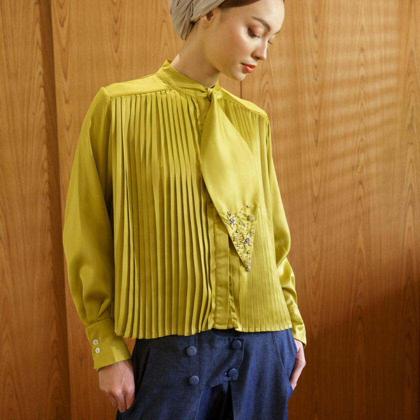 Reyyn Top Olive Gold - Image 3