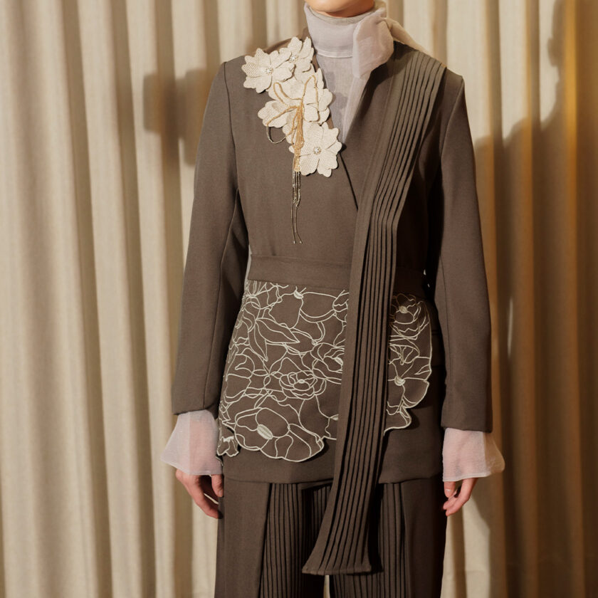 Azyva Blazer Brown - Image 5