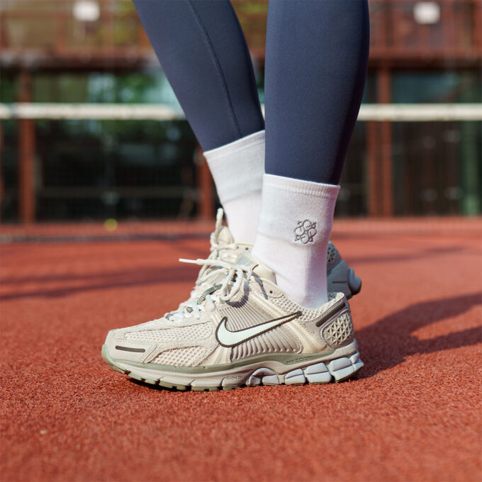 Lena Sock Broken White